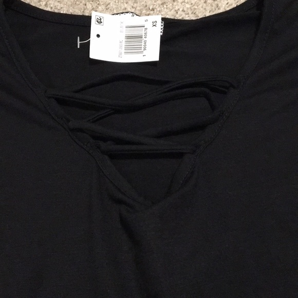 Black laced shirt - Picture 4 of 4